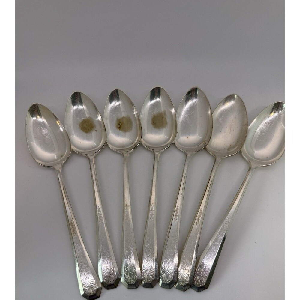 Vintage WM Rogers & Sons AA La France Silver Plated Teaspoons Set of 7